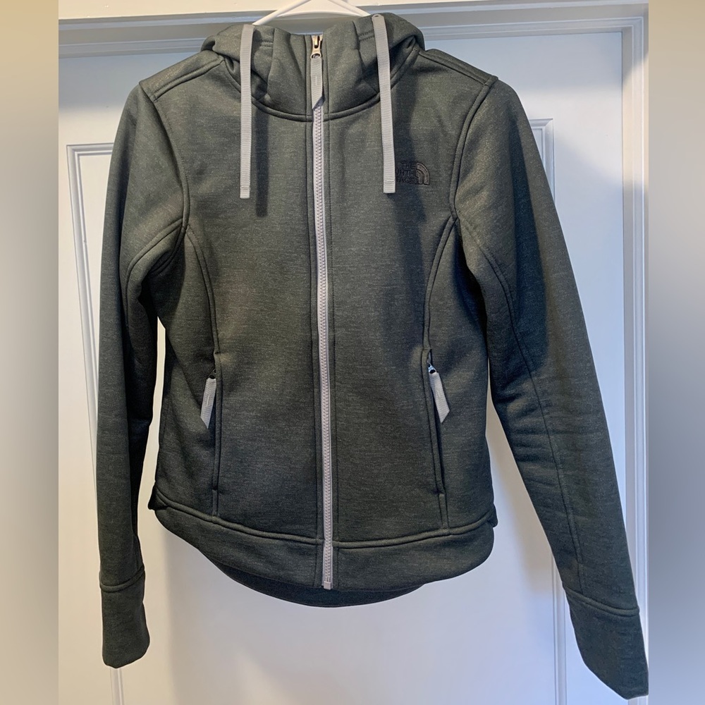 The North Face Women’s Inner Fleece Zip-Up